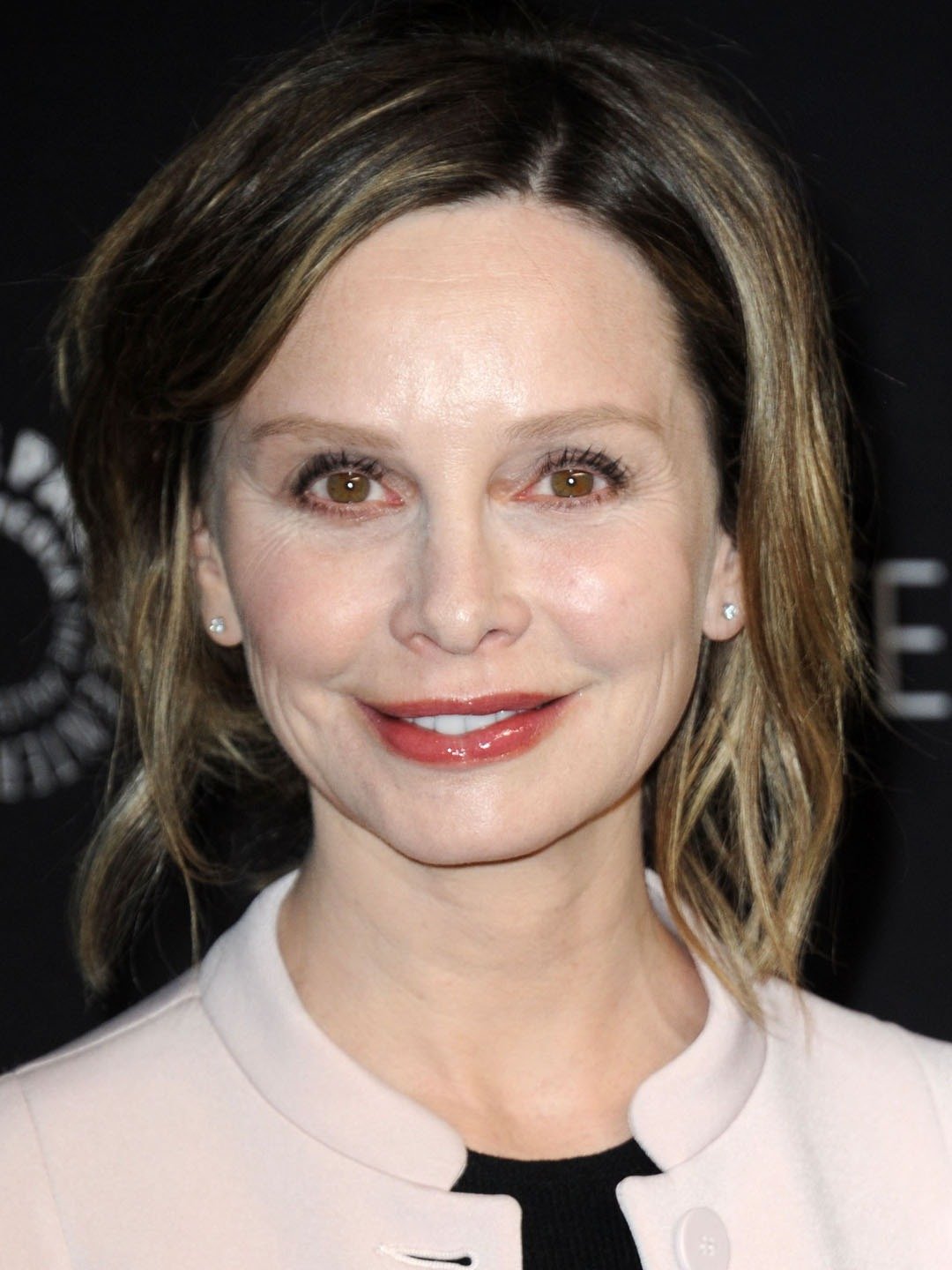 How tall is Calista Flockhart?